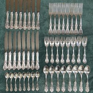 Reed & Barton, Francis 1, sterling silver flatware set